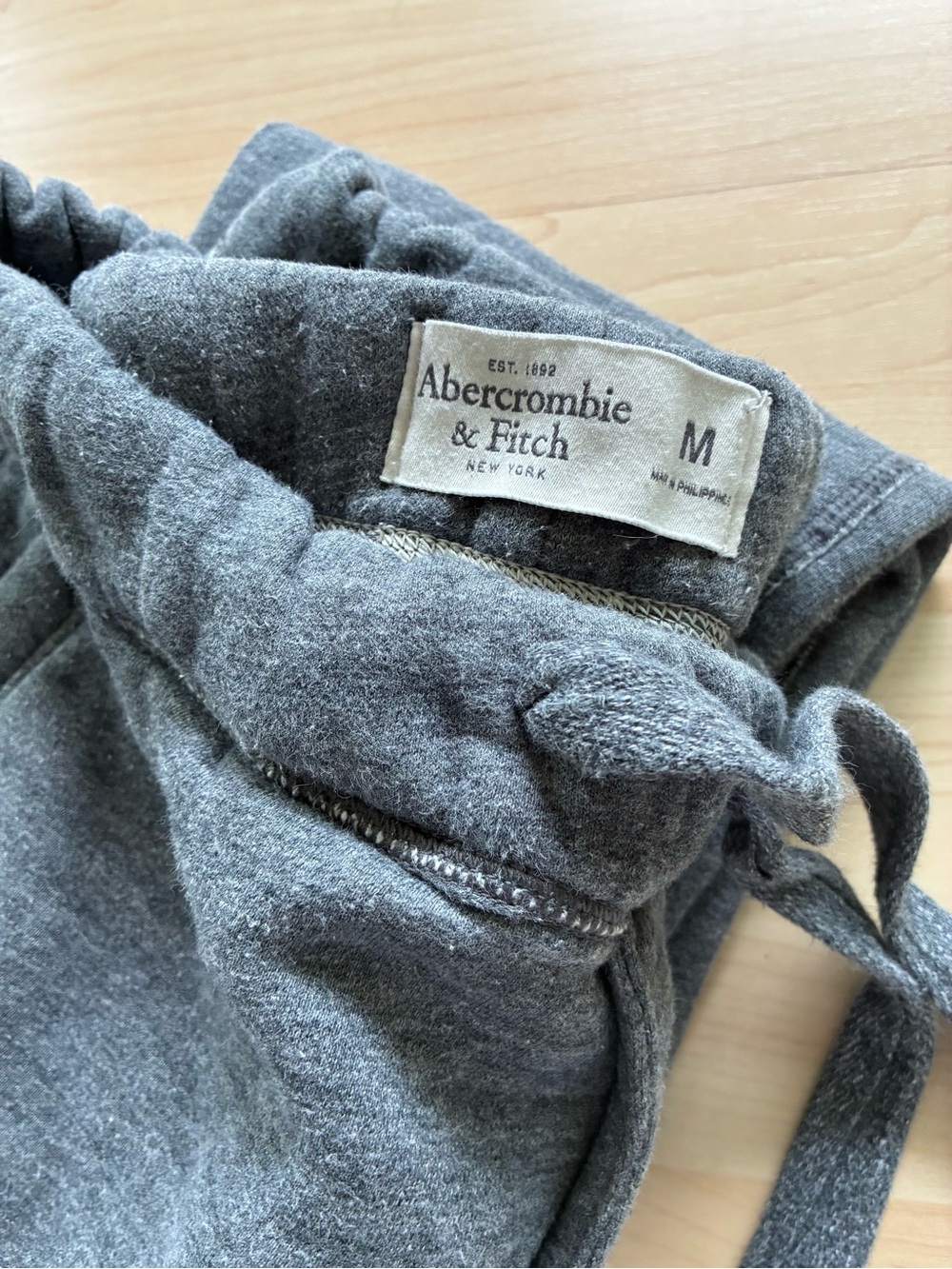 Abercrombie & Fitch Men's y2k Gray Fleece Jogger Sweatpants M Drawstring Pockets - Picture 7 of 7